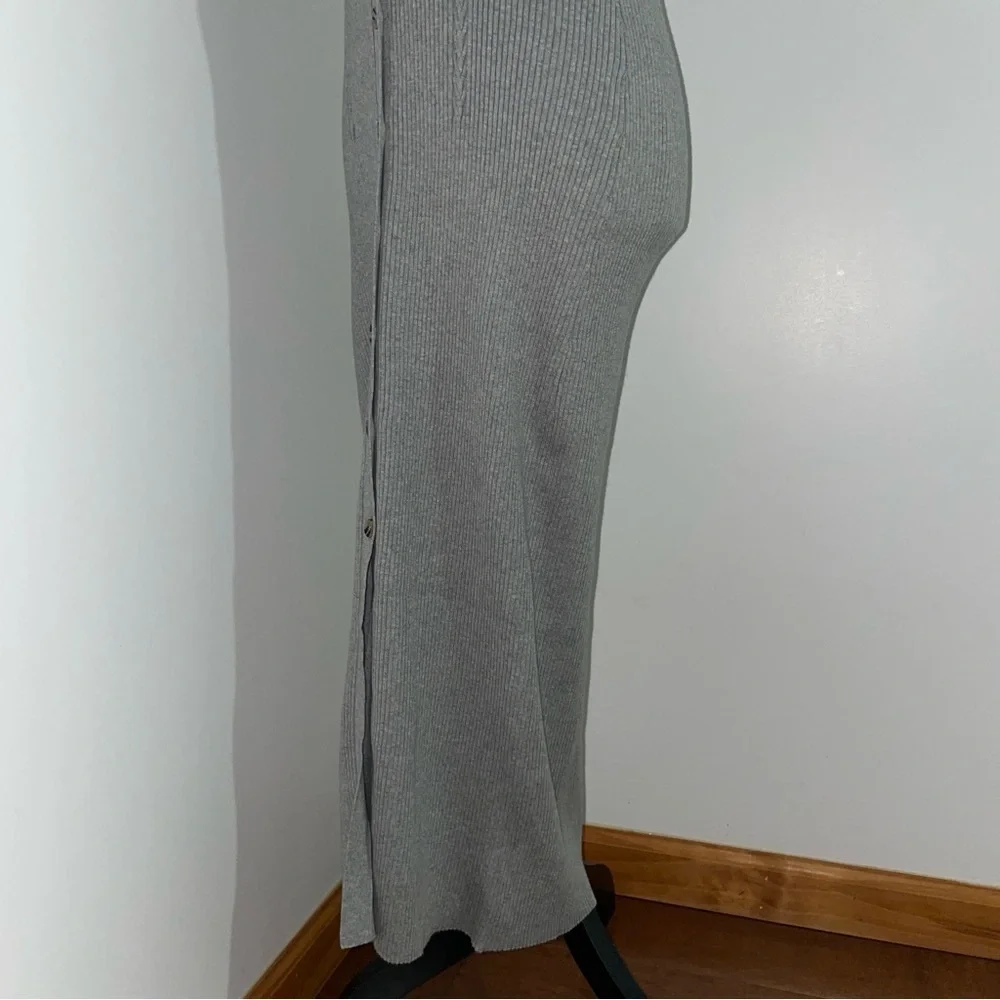 NEW! Favorite Daughter- The Lena Midi Dress Frost Gray Size M Buttoned Ribbed